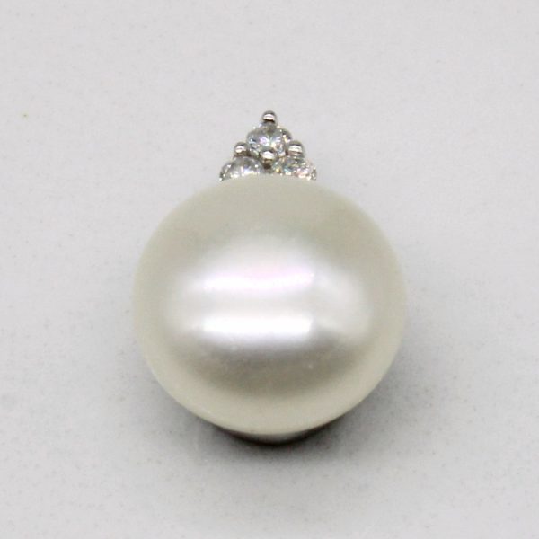 Button Pearl & Diamond Pendant | 0.06ctw | Supply